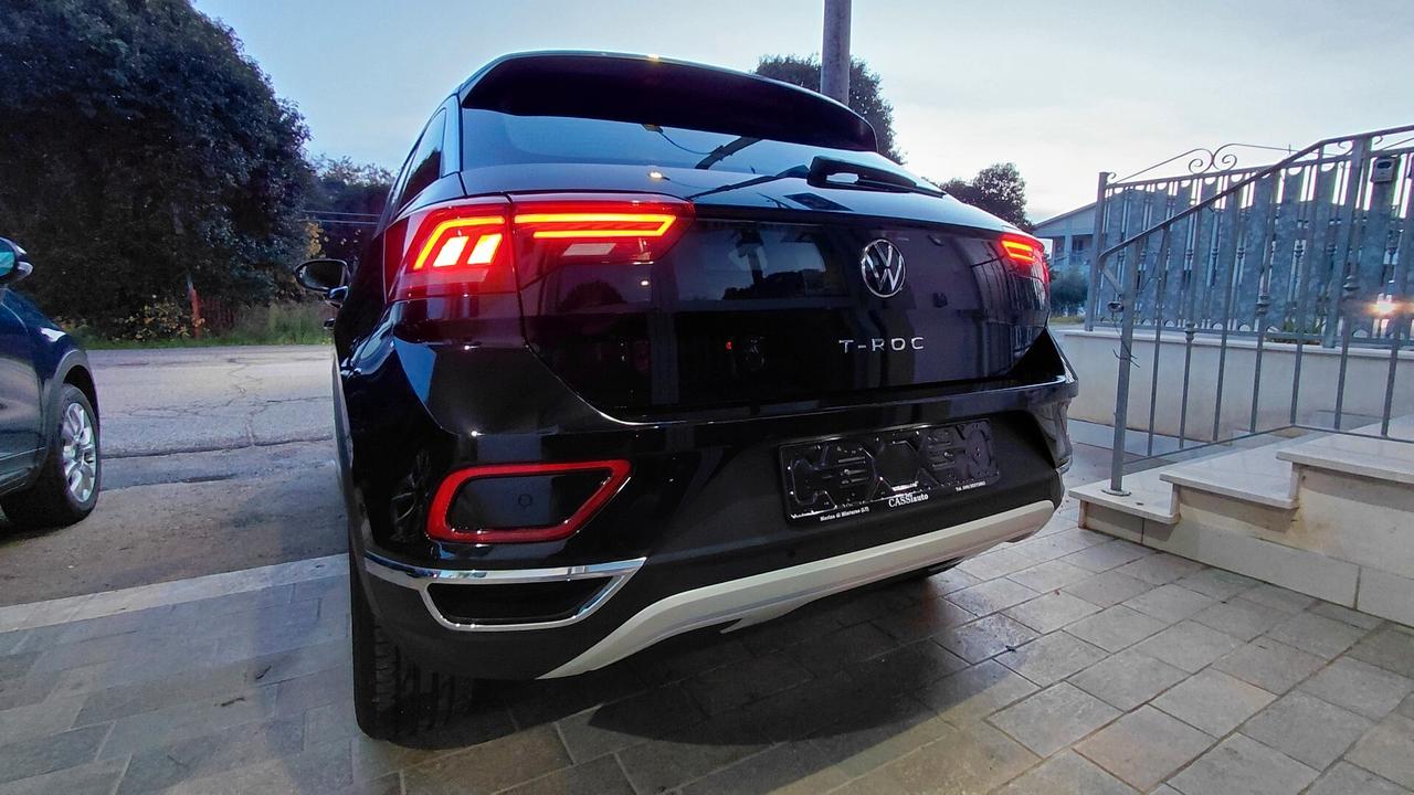 VW T-Roc 2.0 TDI 150 CV DSG STYLE UFFICIALE VOLKSW