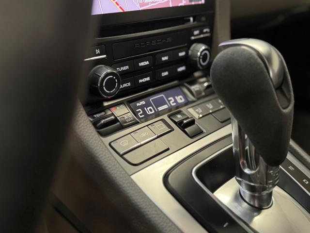 PORSCHE Cayman 718 Cayman 2.0