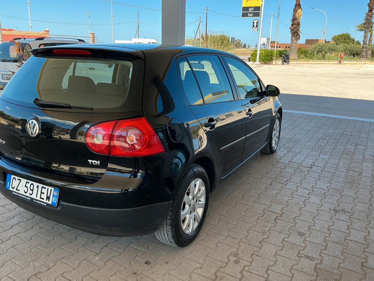 Volkswagen Golf 1.9 TDI 5p. Comfortline