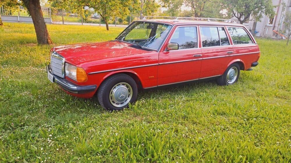 Mercedes-benz 240 TD 5 marce e clima da lieve restauro
