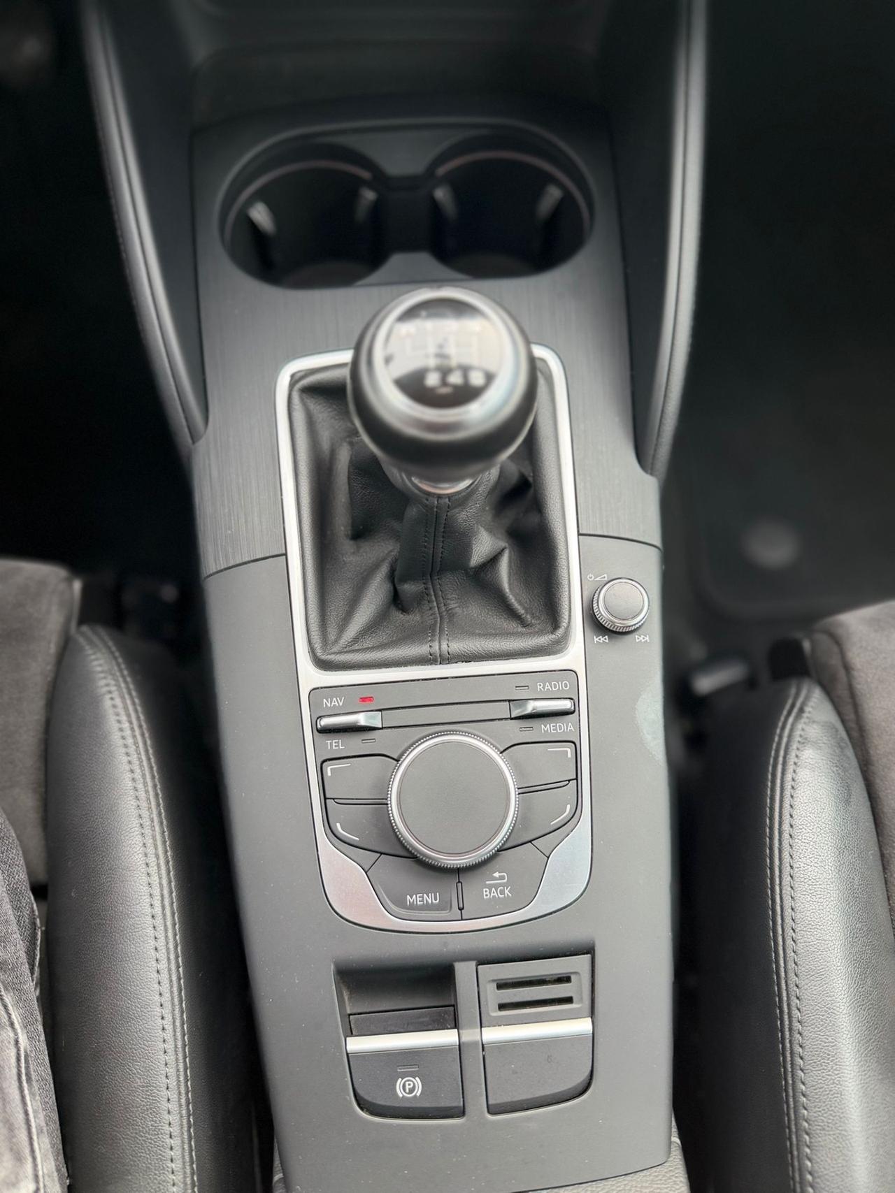 Audi A3 Sedan 1.4 TFSI COD ultra Ambiente