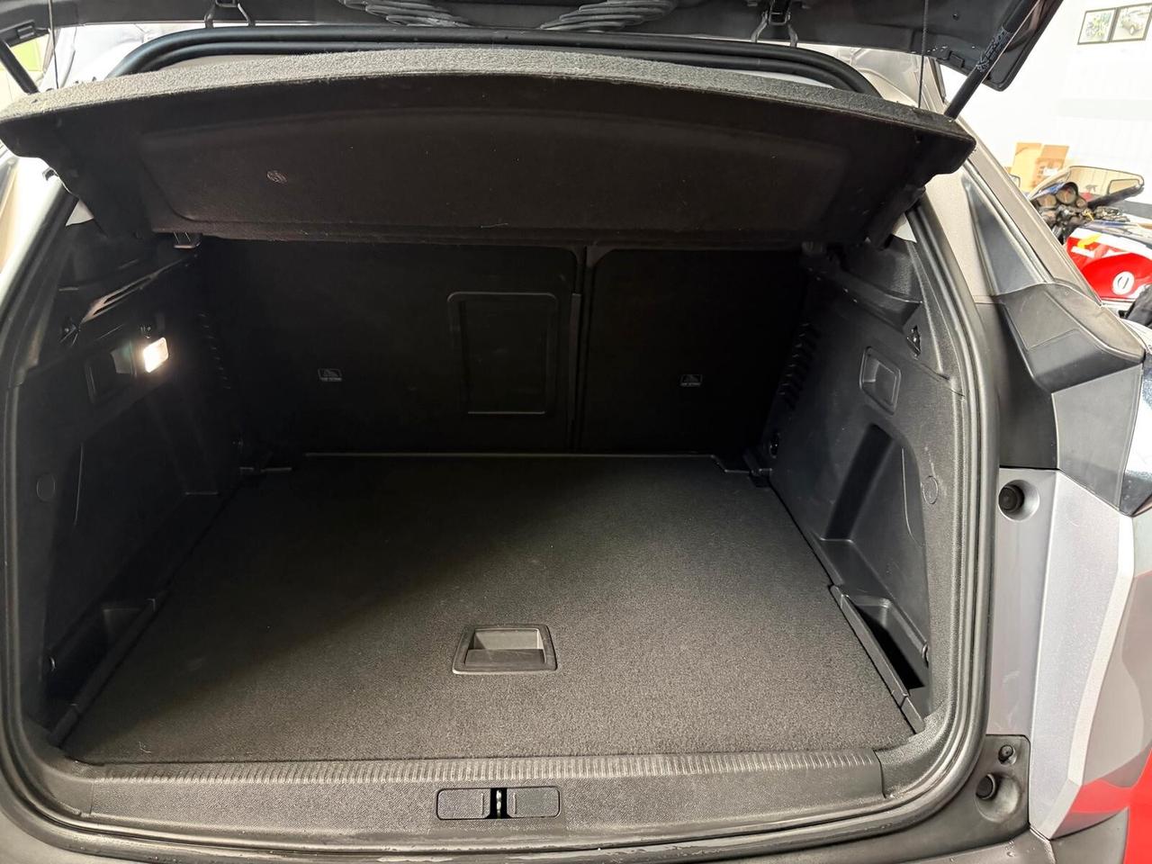 Peugeot 3008 BlueHDi 120 S&S Allure