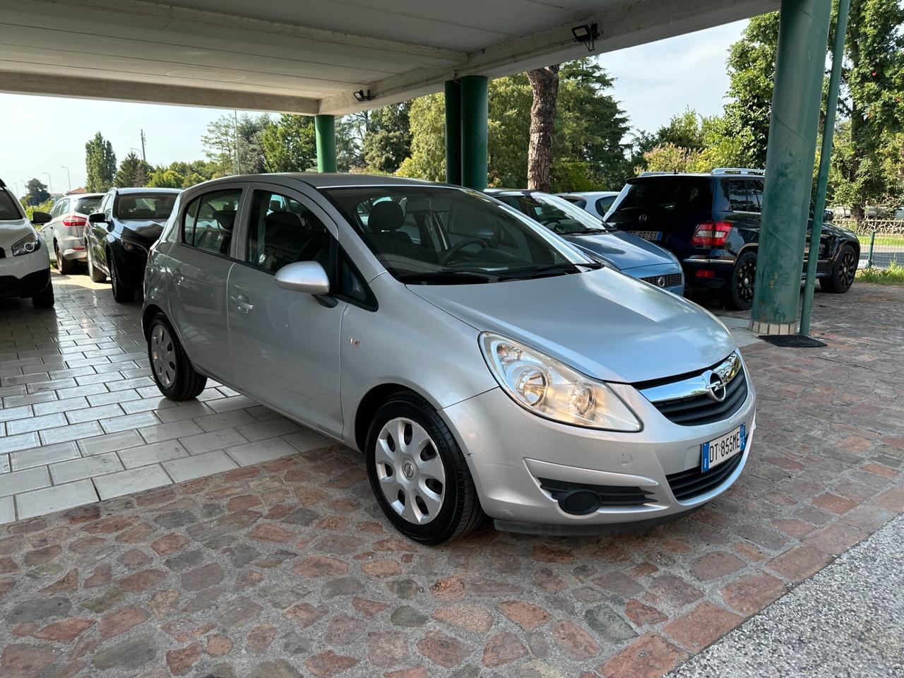Opel Corsa 1.2 Neopatentati (12 RATE)
