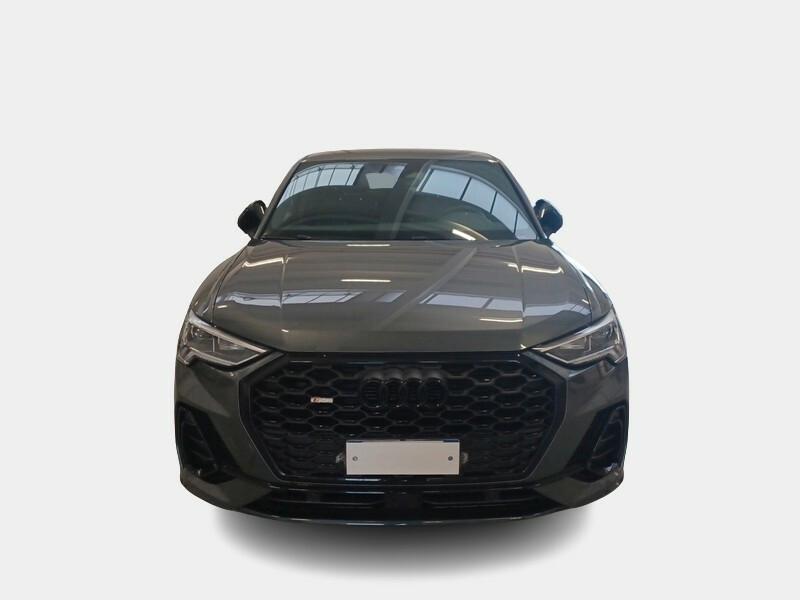 AUDI Q3 SPORTBACK 35 TDI S tronic Identity Black