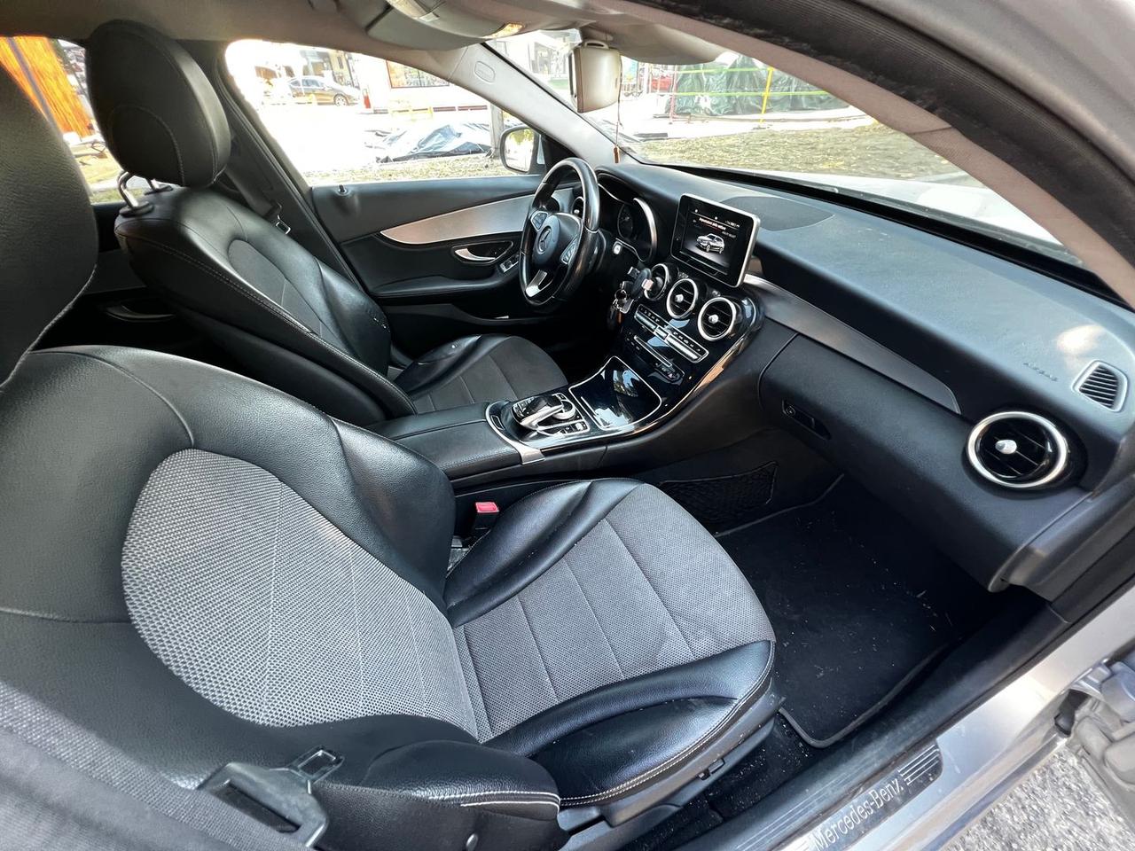 Mercedes-Benz C 220 C-Class C #11525