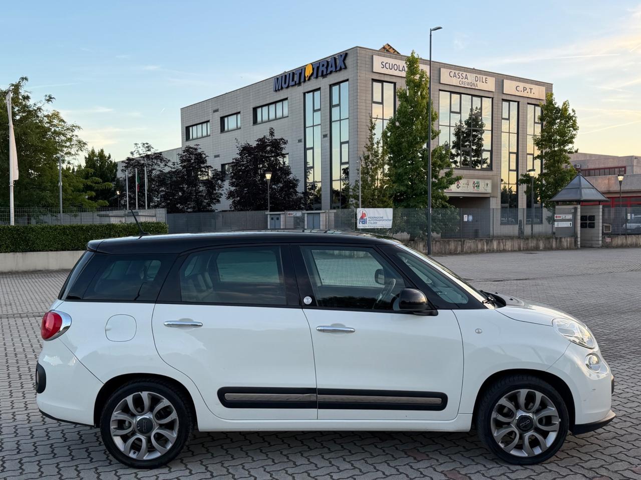 Fiat 500L 1.6 Multijet 105 CV Lounge 7 Posti