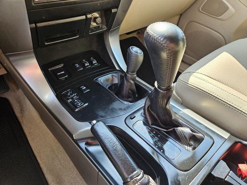 Toyota Land Cruiser 5p 3.0 d4-d Auto 7POSTI GANCIO TRAINO