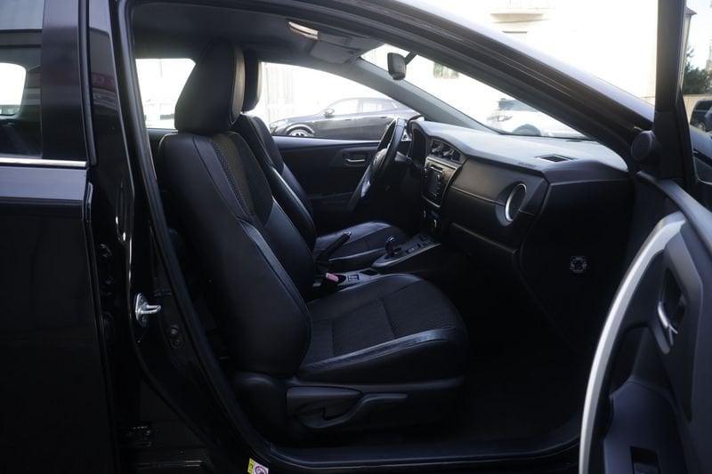 Toyota Auris Toyota Auris Hybrid Lounge Unicoproprietario