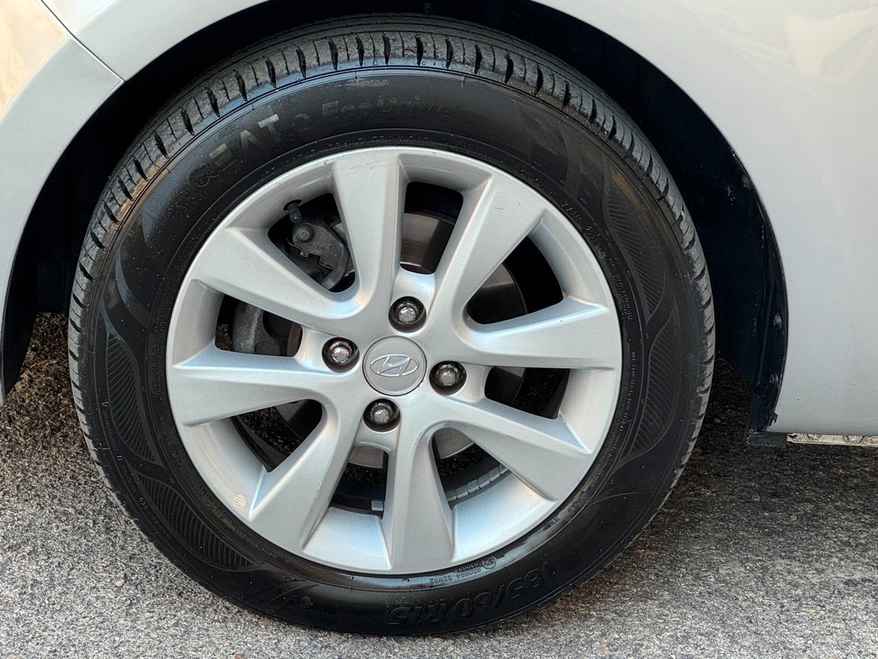 HYUNDAI I20 1.1 CRDI 75 CV. E5 SOUND EDITION PERFETTA