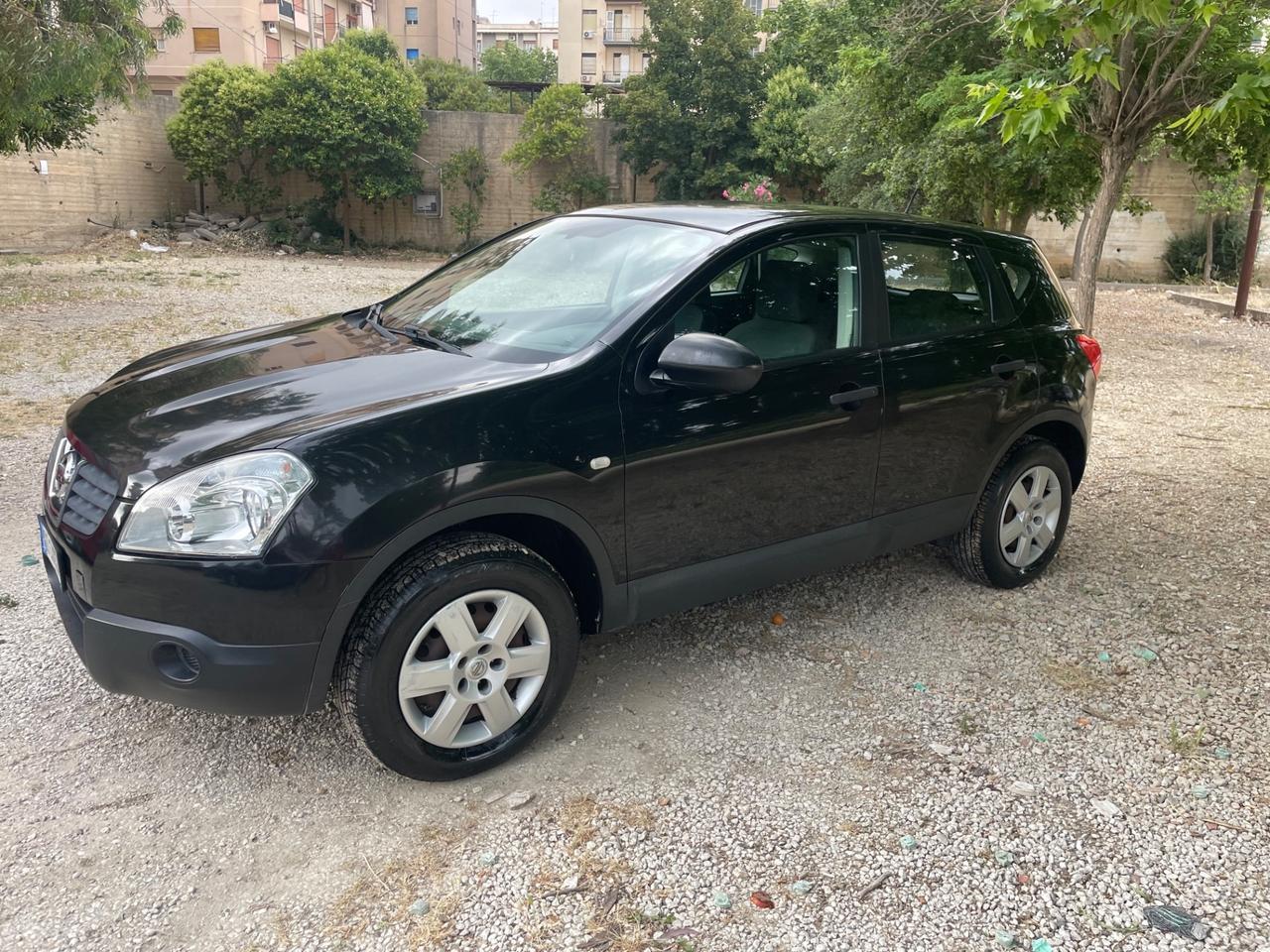 Nissan Qashqai 1.6 benzina
