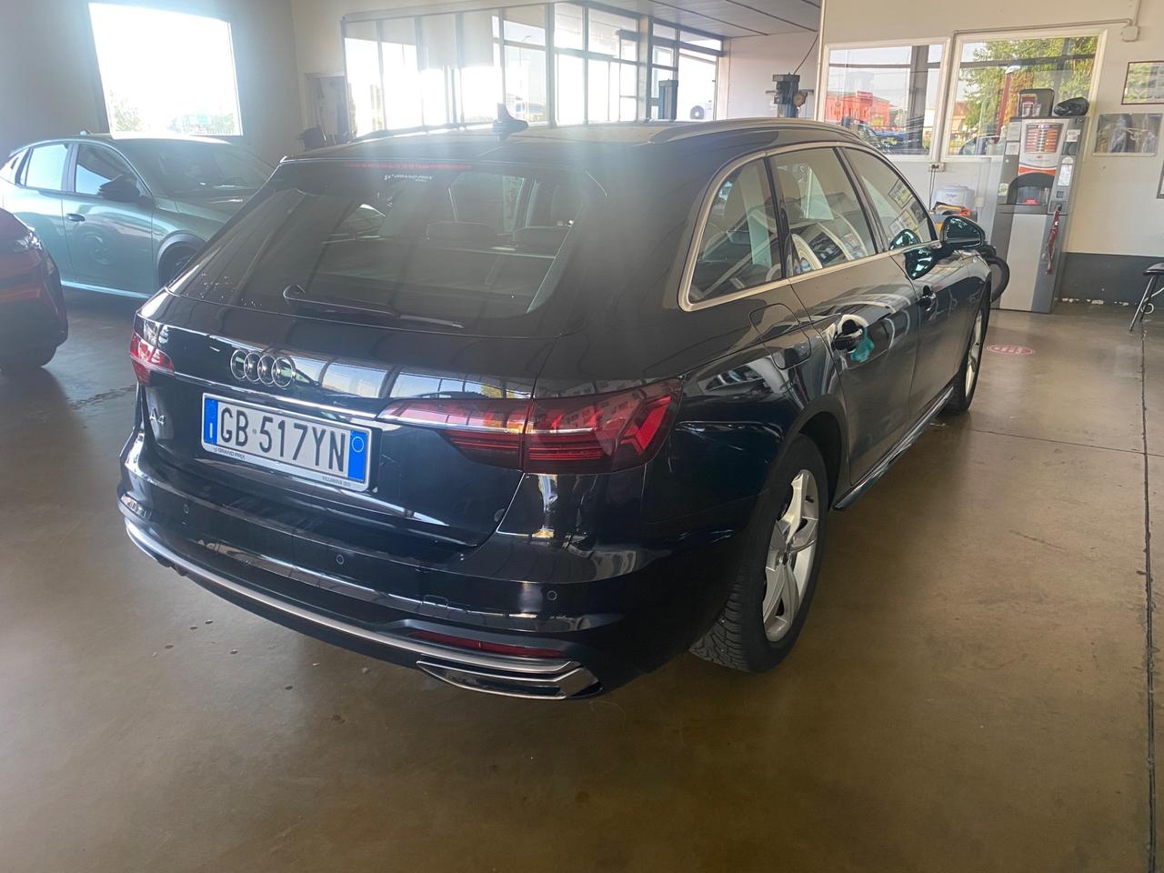 Audi A4 Avant 40 TDI S tronic Business