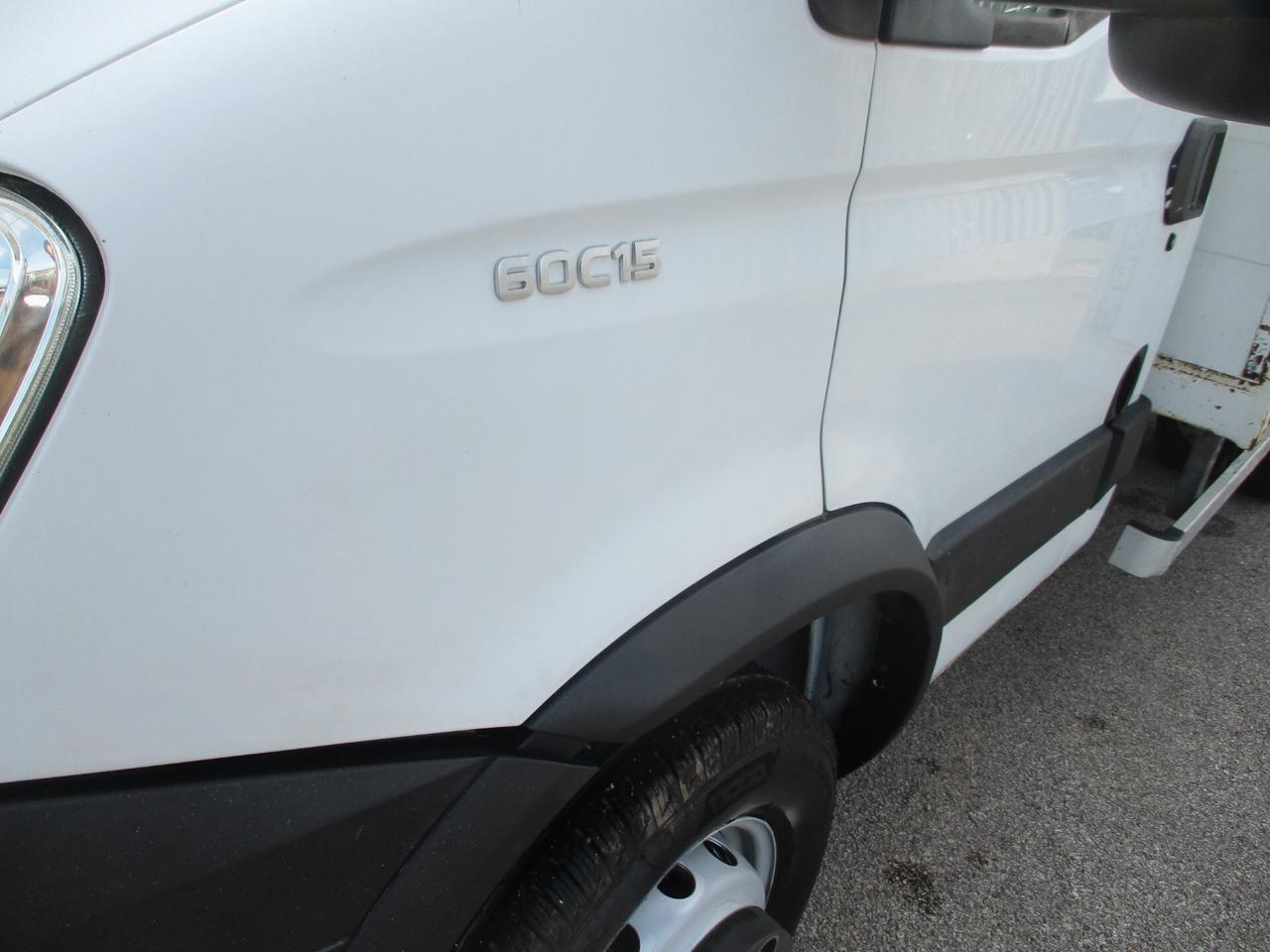 Iveco Daily 60C15 3000 150CV CASSONE FISSO DA 4.30 M PATENTE C