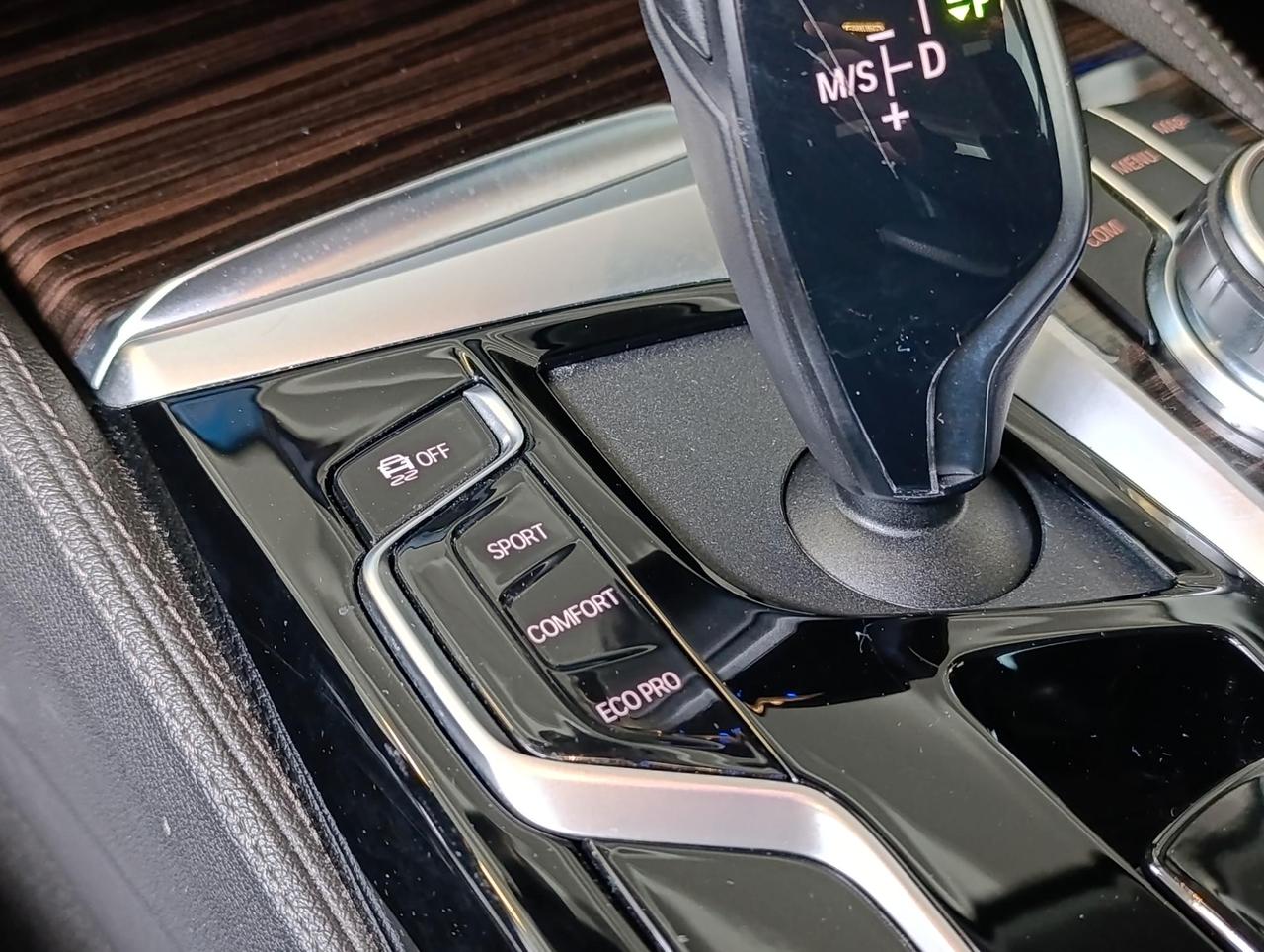 BMW 520 d Touring mhev 48V Luxury auto