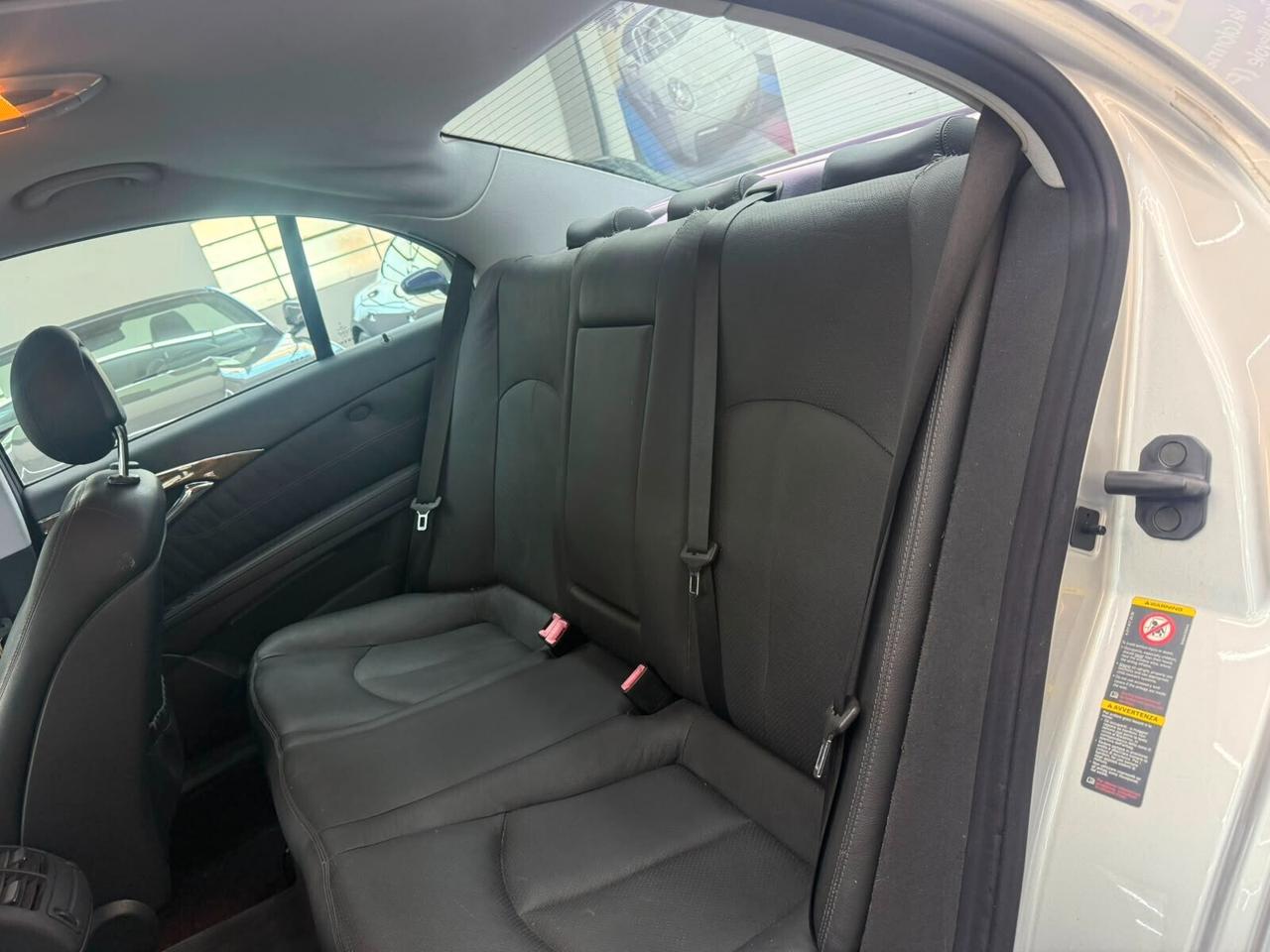 Mercedes-Benz E 270 177CV 5p. - Diesel