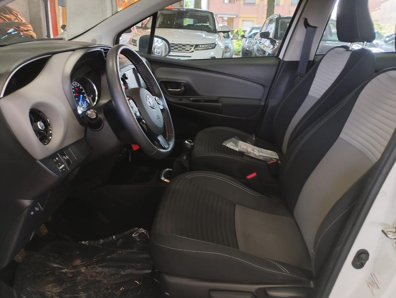 Toyota Yaris 1.0 72 CV 5 porte Active - Nessun vincolo -