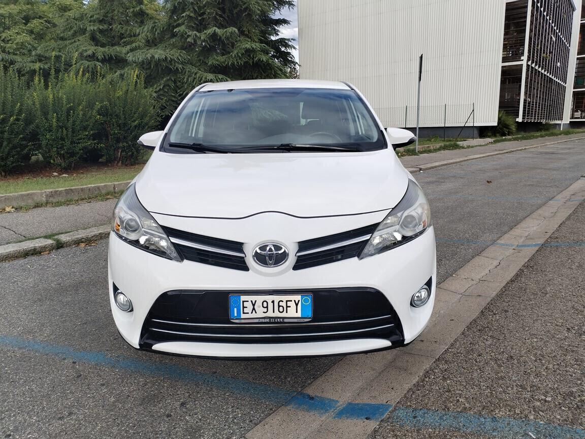 Toyota Verso 1.6 7 posti benzina 56000km