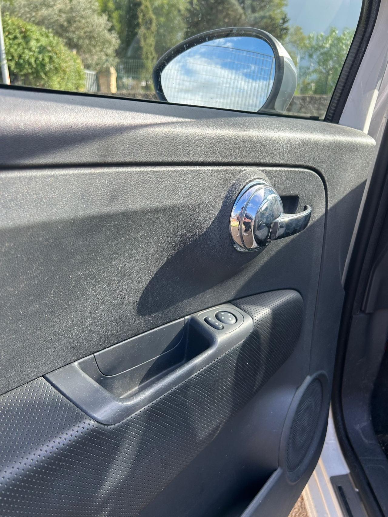 Fiat 500 C 1.2 Lounge-2010