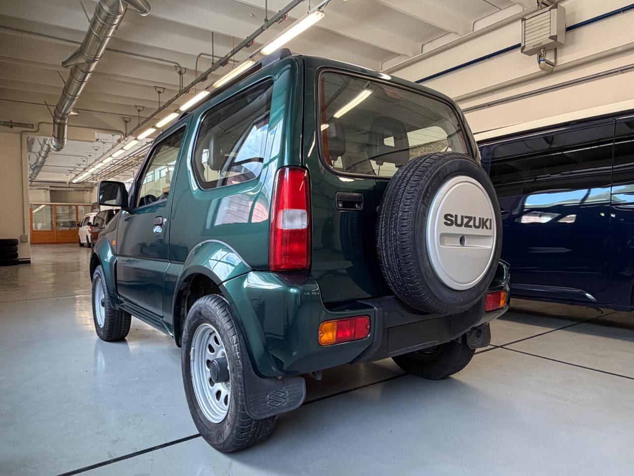 Suzuki Jimny 1.3i 16V cat 4WD JLX
