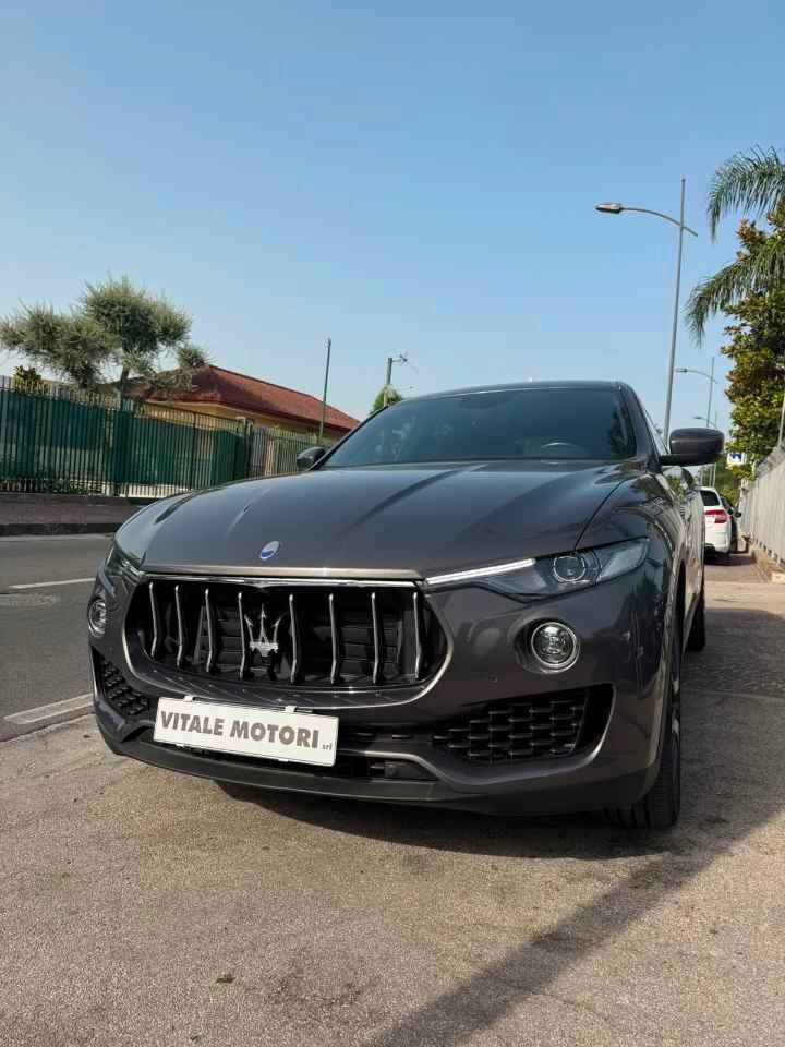 MASERATI LEVANTE 3.0 D 250 CV