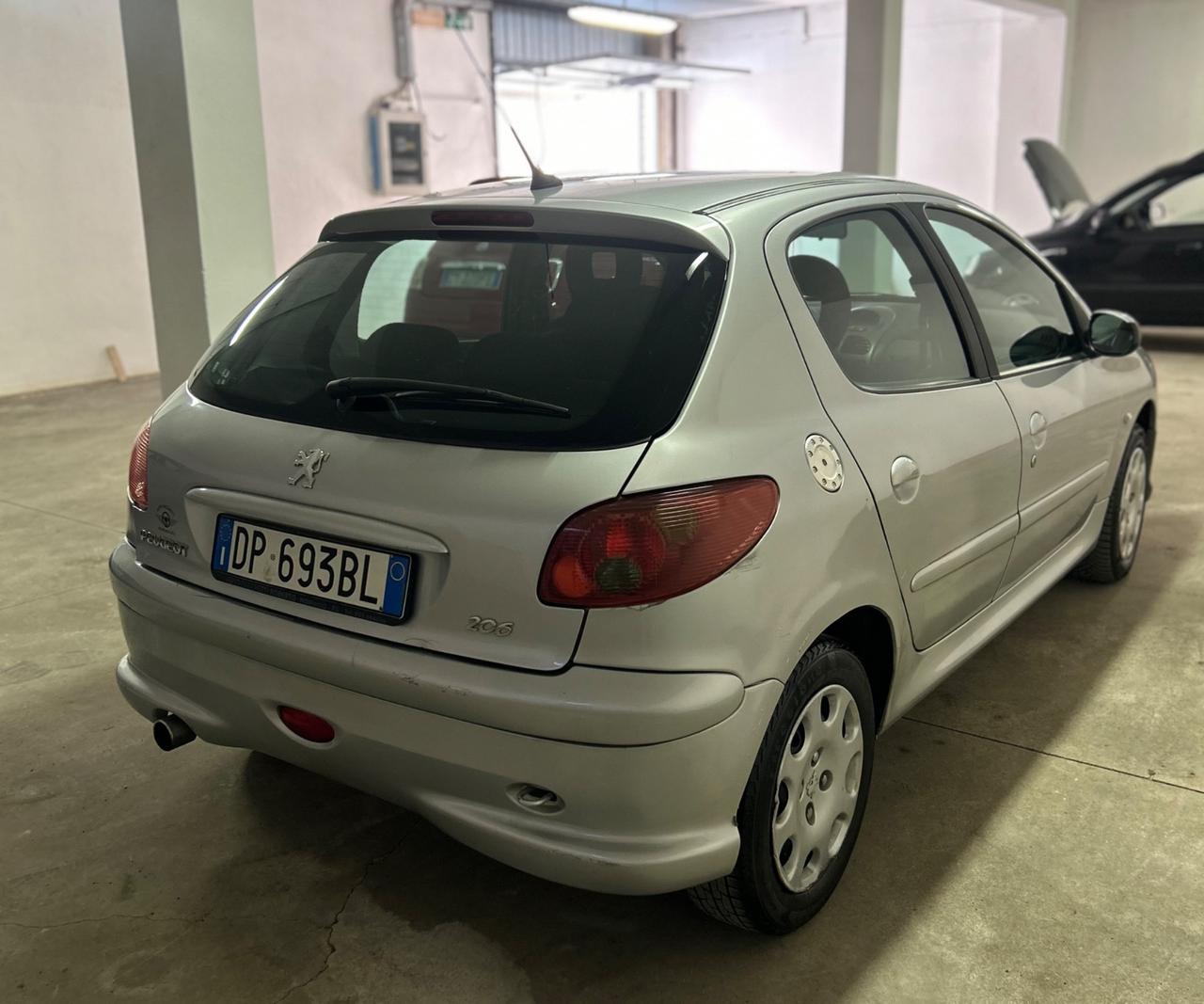 Peugeot 206 1.4 5p. Enfant Terrible