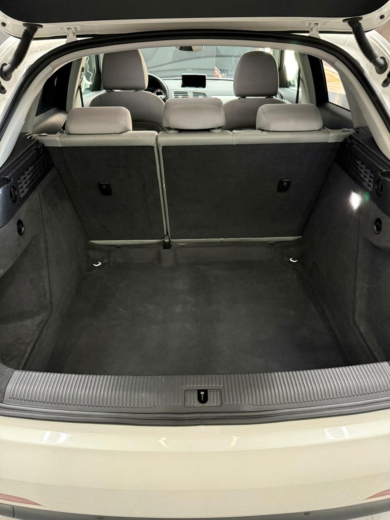 Audi Q3 2.0 TDI quattro Business Plus