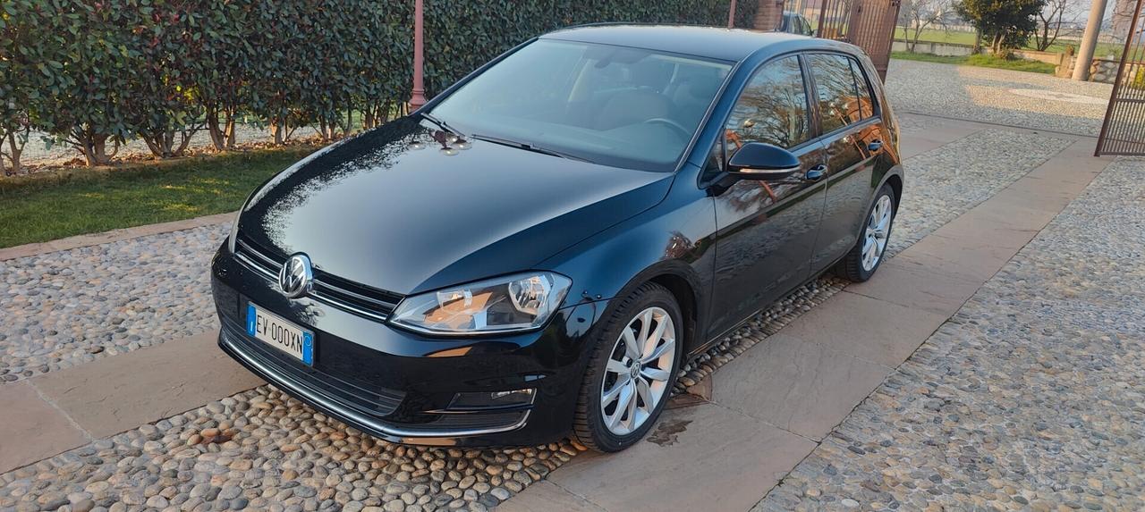 Volkswagen Golf 1.6 TDI 5p. Highline BlueMotion Technology