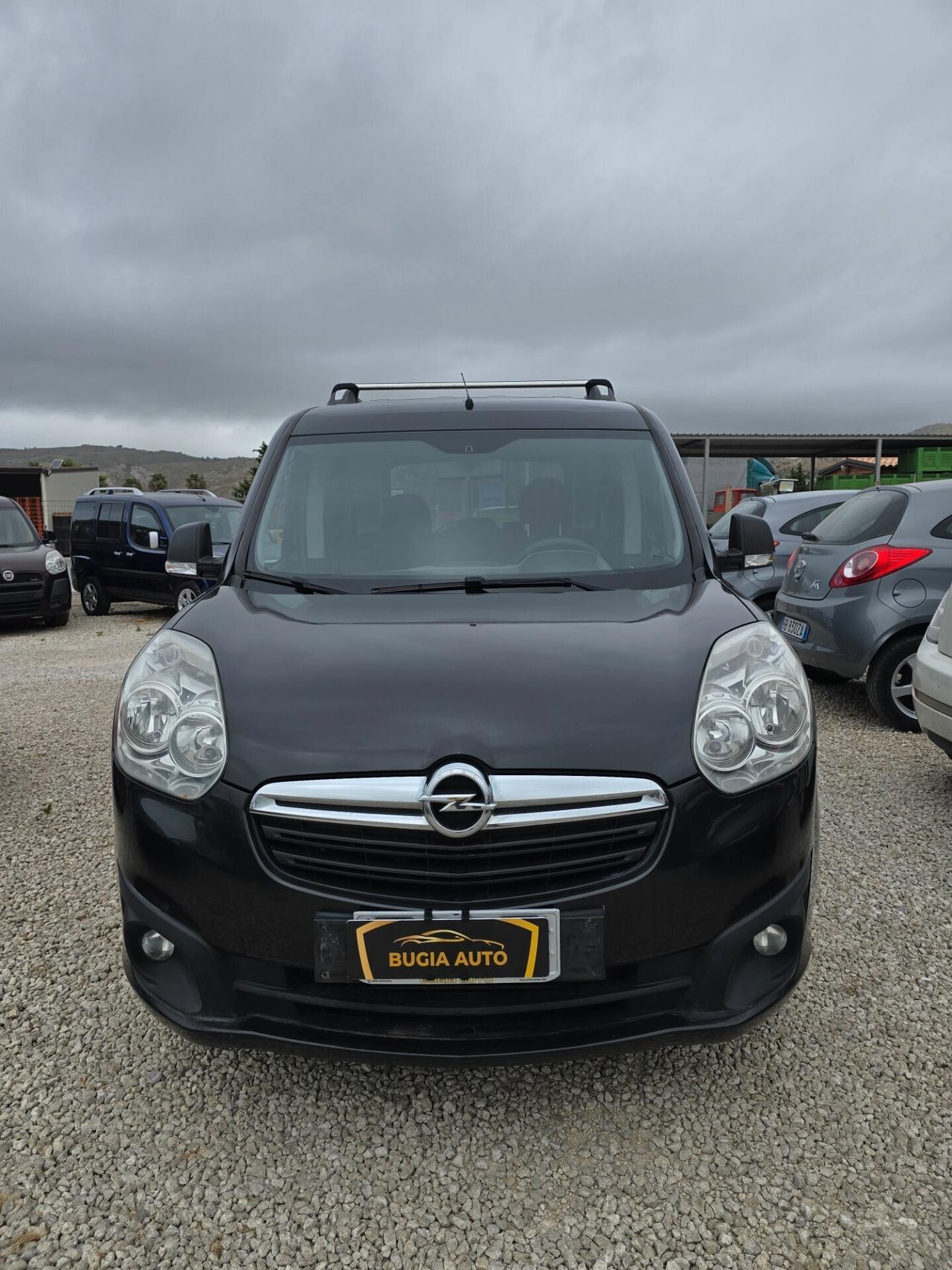 Opel Combo 5 posti fiat Doblò