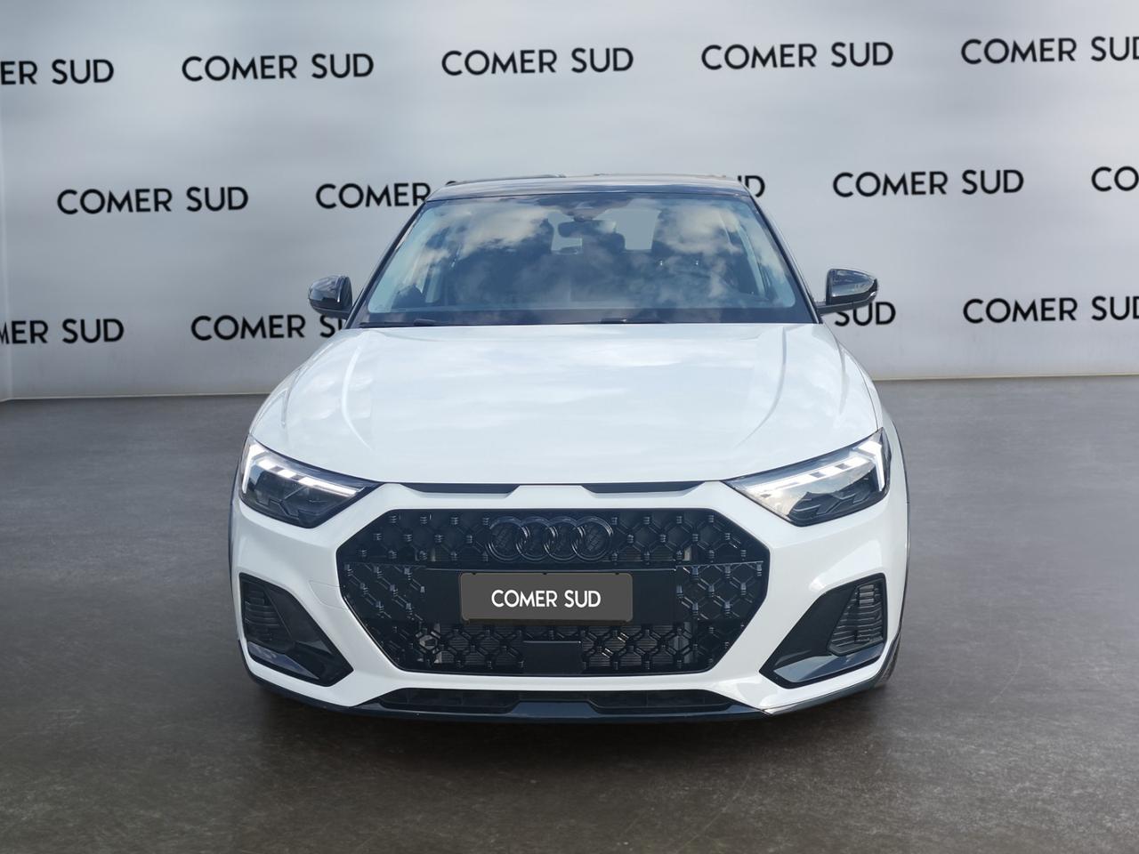AUDI A1 II 2022 allstreet - A1 allstreet 30 1.0 tfsi Identity Contrast 116cv s tronic