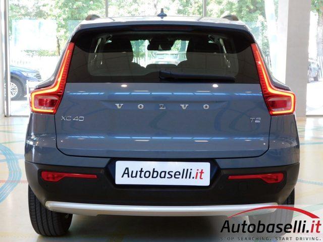 VOLVO XC40 T2 Essential