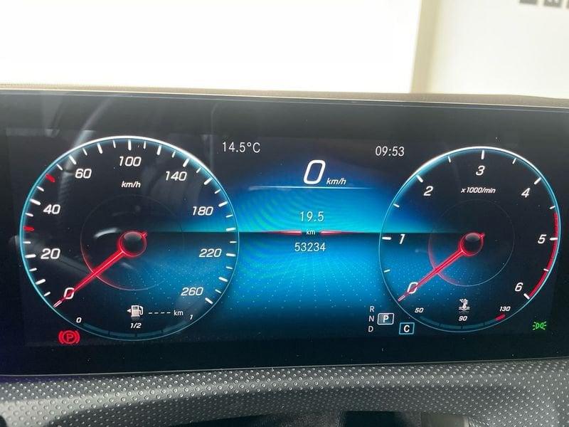 Mercedes-Benz Classe A A 180 d Automatic Premium Night edition