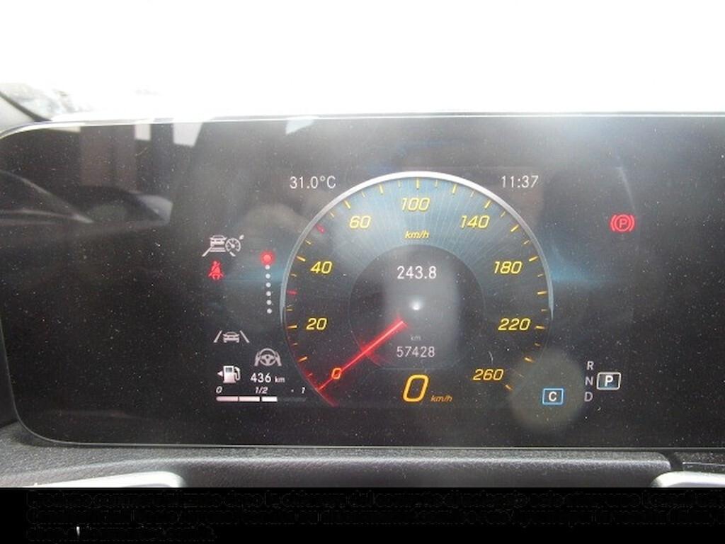 MERCEDES-BENZ GLB 200D 150CV AUTOMATIC BUSINESS EXTRA ( FARI LED - TETTO PANORAMICO APR. - CRUISE - PELLE - NAVI - PARK ASSIST )