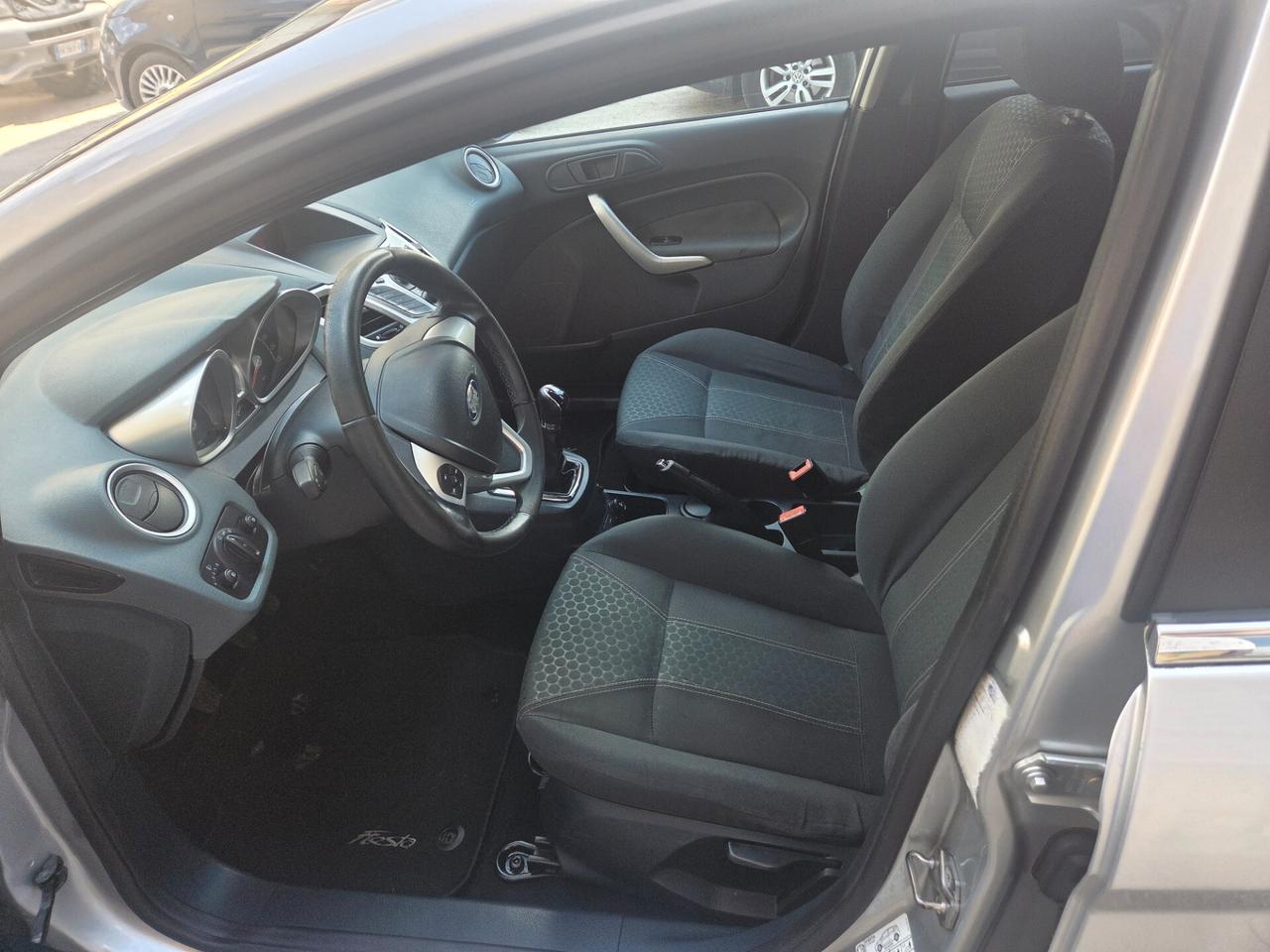 FORD FIESTA 1.4 TDCI 70 CV TITANIUM KM 140000 CERTIF