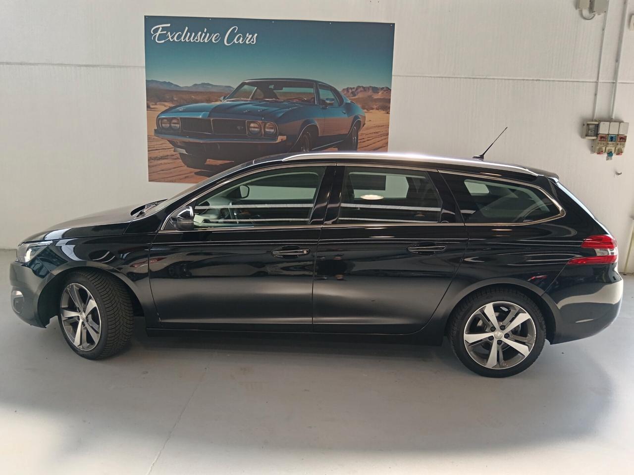 Peugeot 308 PureTech Turbo 130 S&S SW Allure