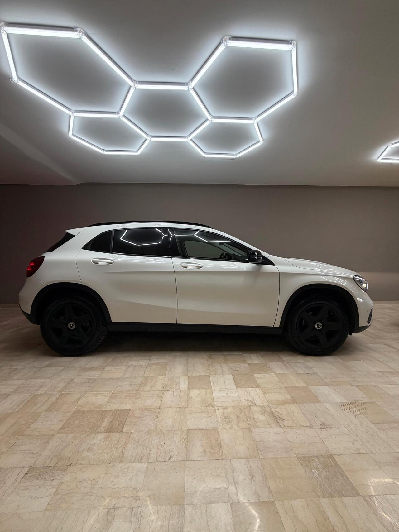 Mercedes-benz GLA 220 d Automatic 4Matic Sport