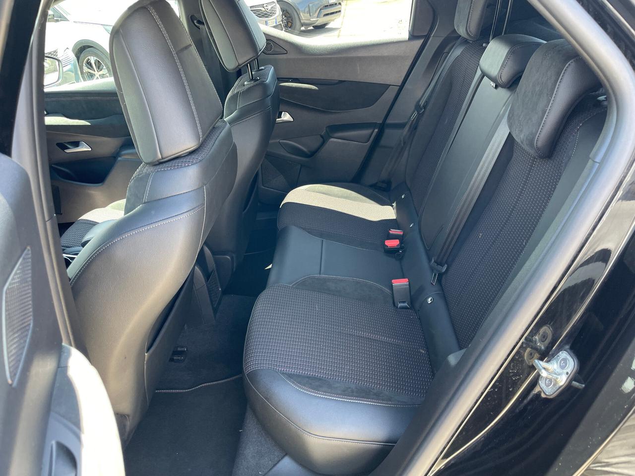 DS 3 Crossback 1.2 PureTech 130 aut. Performance Line