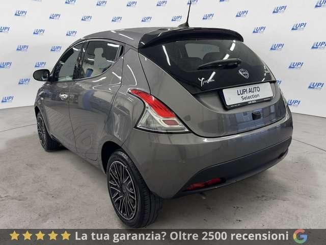 Lancia Ypsilon Ypsilon 1.0 firefly hybrid Oro s&s 70cv
