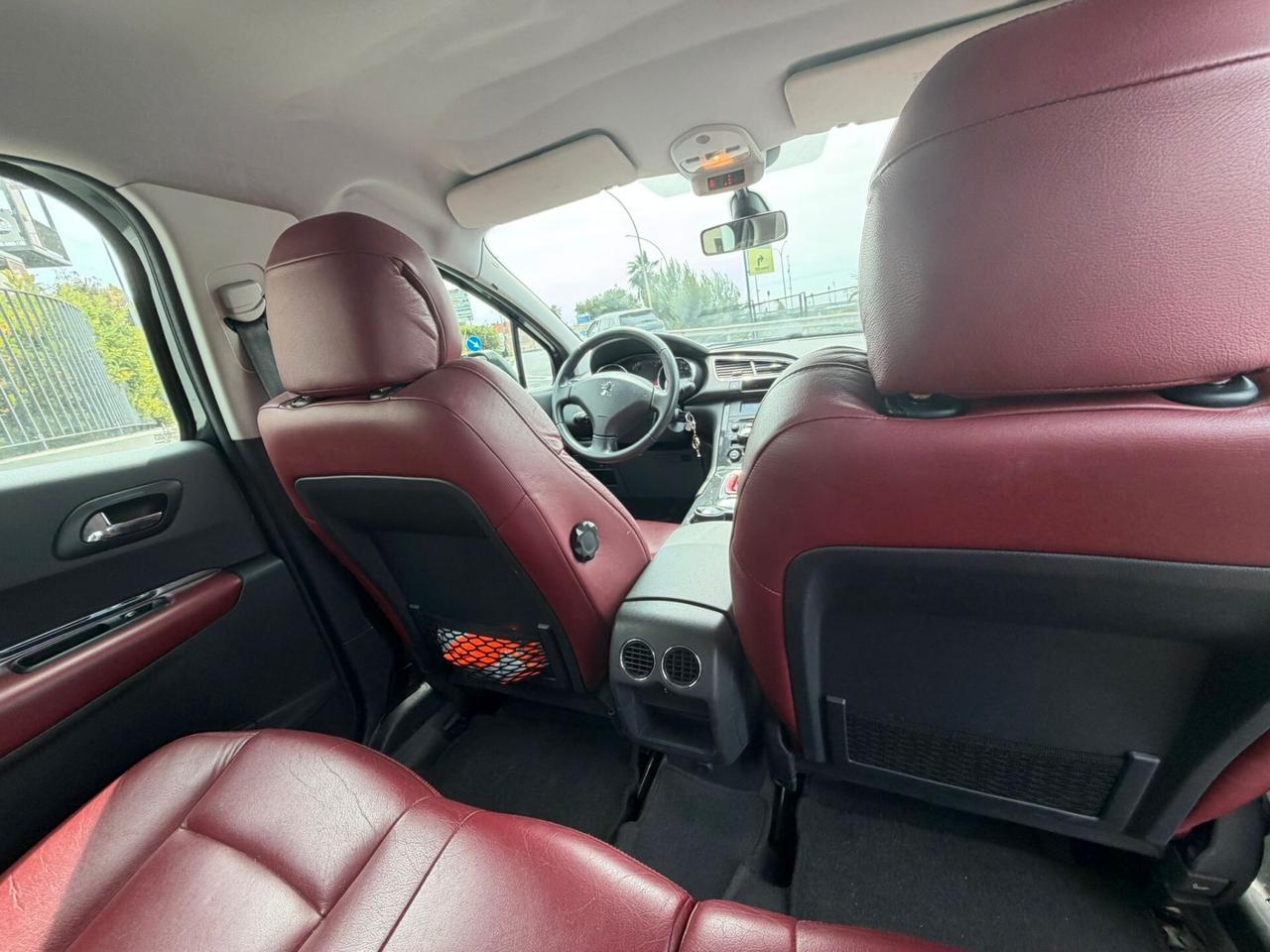 Peugeot 3008 1.6 HDi 112CV Style