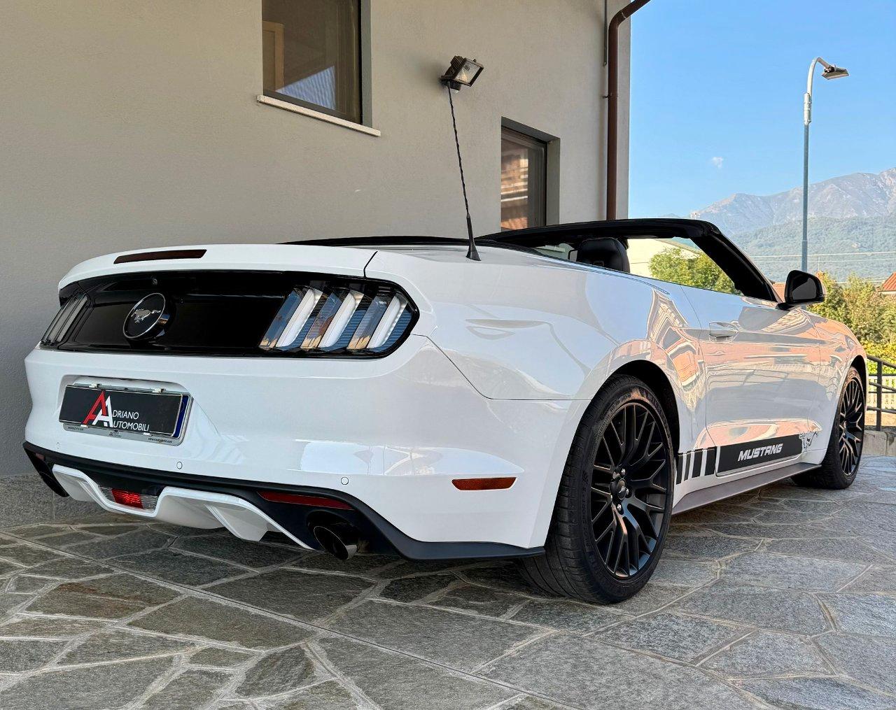 Ford Mustang Convertible 2.3 ecoboost 317cv