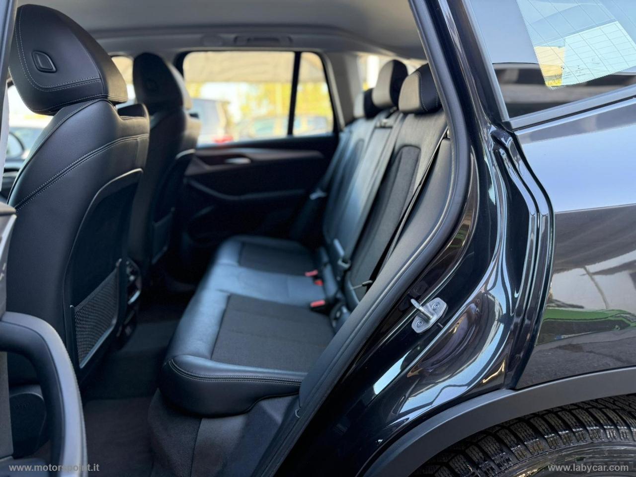 BMW X3 xDrive20d 48V Business Advantage