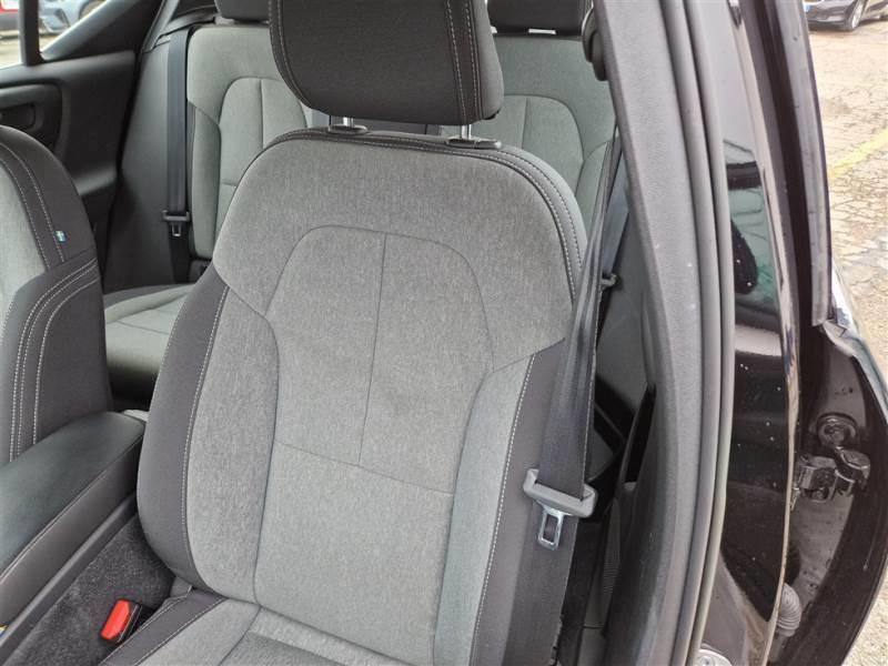 VOLVO XC40 T4 Recharge Plug-in auto Core