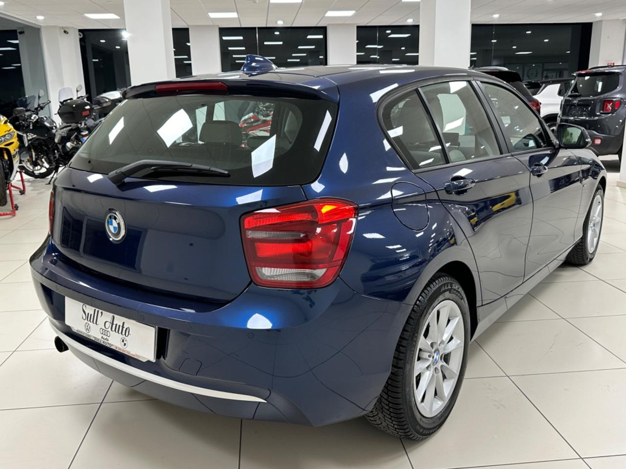 Bmw 116i 5p. Urban 170Cv benzina - 2011