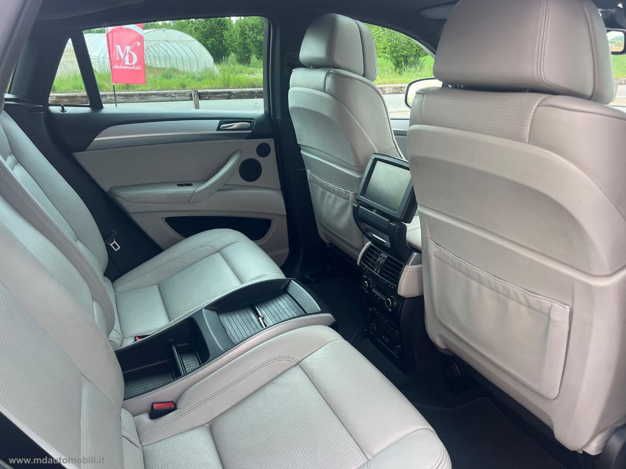 BMW X6 M TETTO CAMERA TAGLIANDI STUPENDA