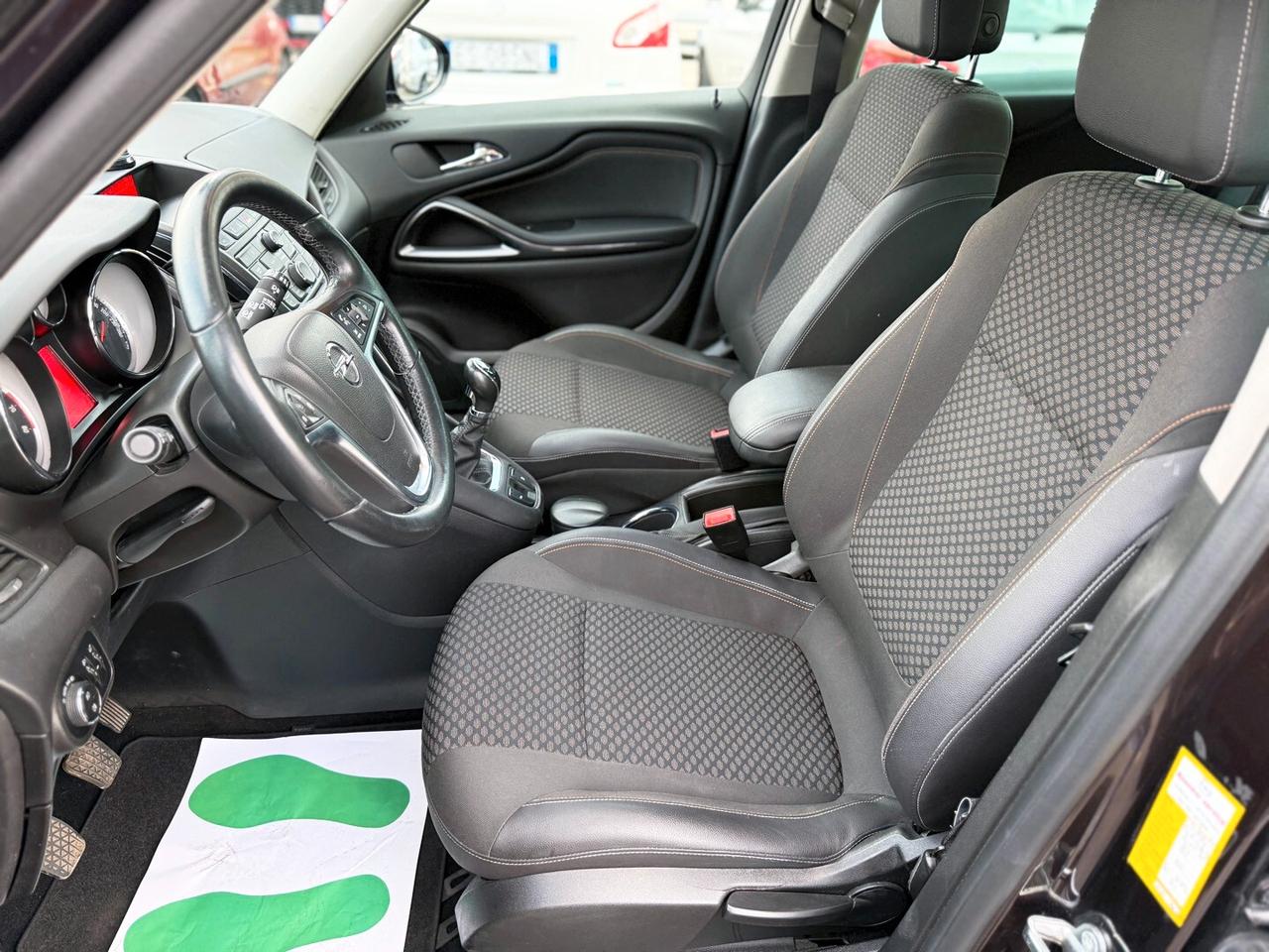 Opel Zafira Tourer 7 posti 1.4 GPL 140CV Cosmo - 2016