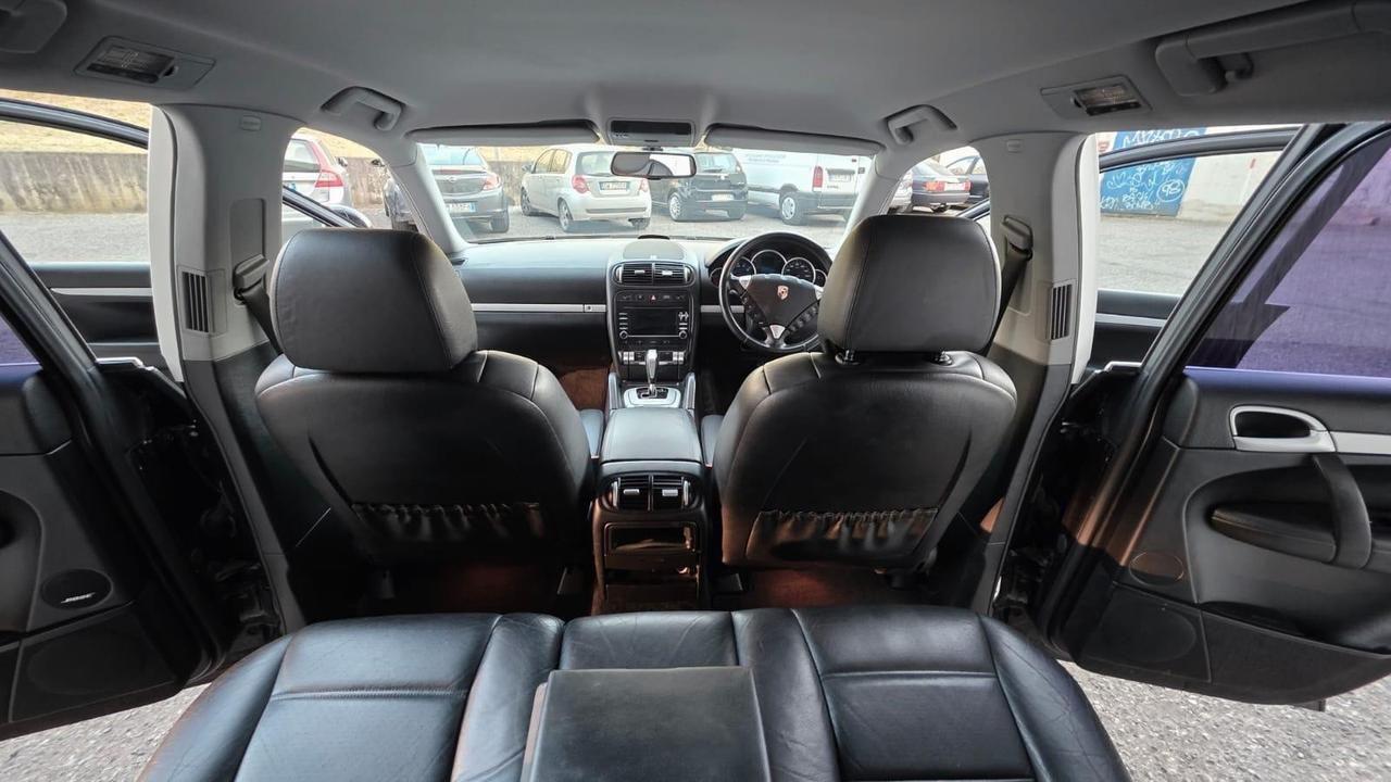 Porsche Cayenne 4.5 cat S