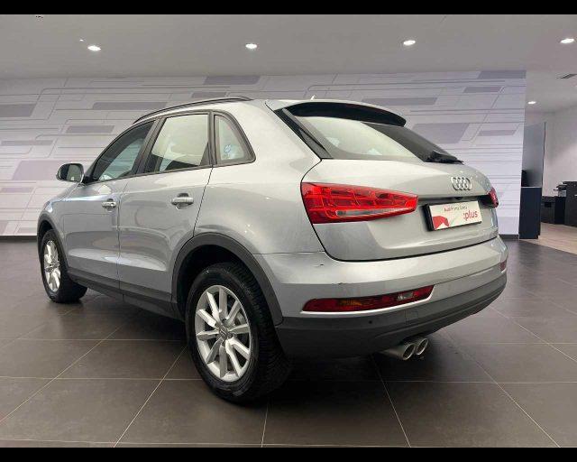 AUDI Q3 2.0 TDI 120 CV Business
