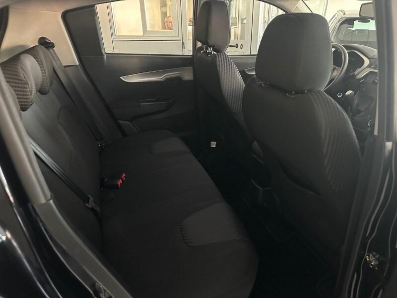 MAHINDRA KUV100 KUV100 1.2 VVT K6+
