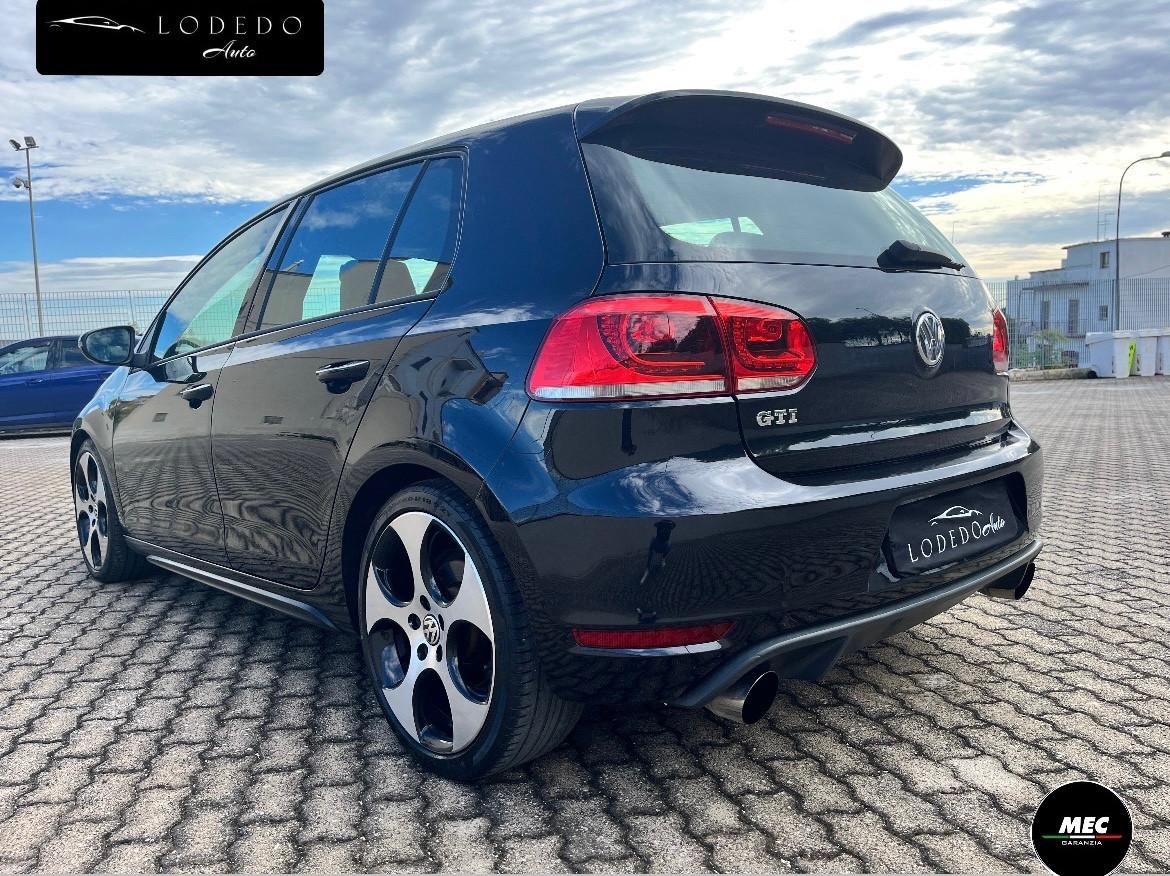 Volkswagen Golf 6 GTI 2.0 Turbo benzina - 2011