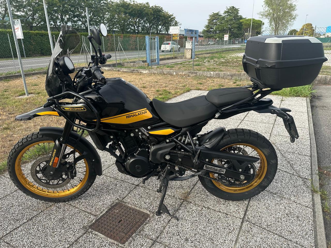 Royal Enfield Himalayan 450