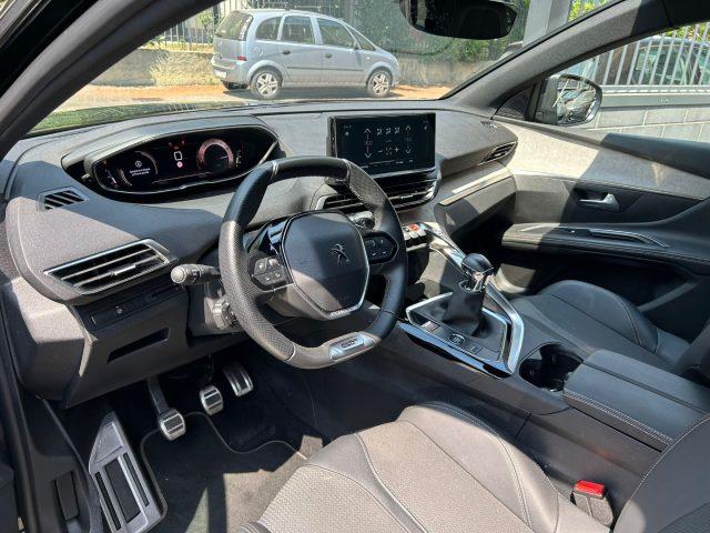 PEUGEOT 5008 PureTech Turbo 130 GT