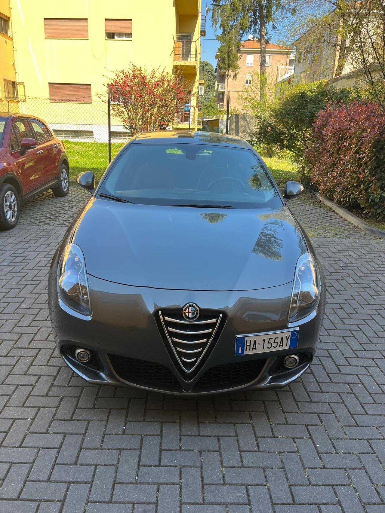 Alfa Romeo Giulietta 1.6 JTDm-2 105 CV Exclusive